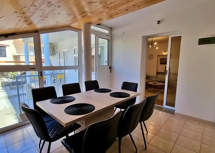 Hana 아파트 오미스