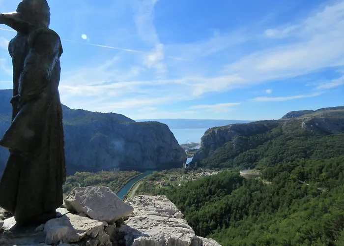 Hana 아파트 오미스